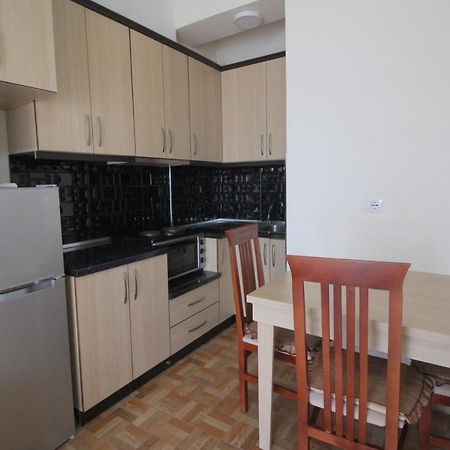 Doka Center Apartments Sarande Luaran gambar