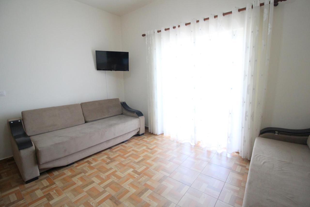 Doka Center Apartments Sarande Luaran gambar