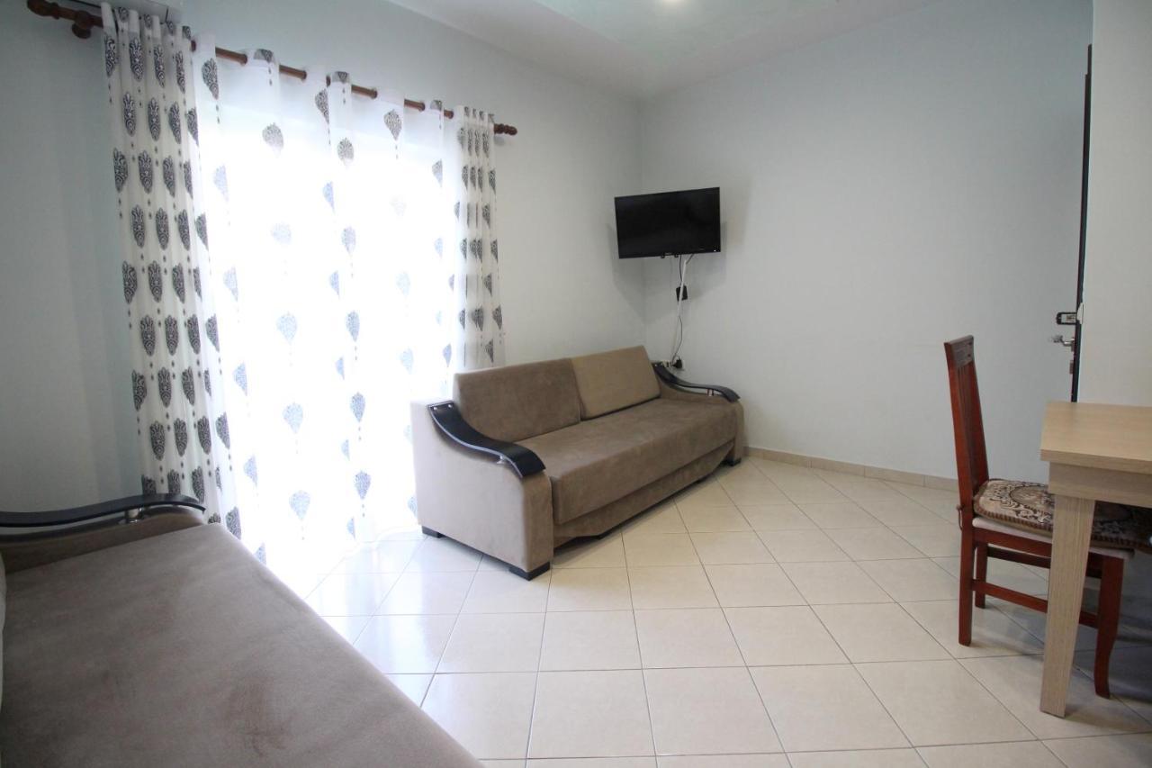 Doka Center Apartments Sarande Luaran gambar