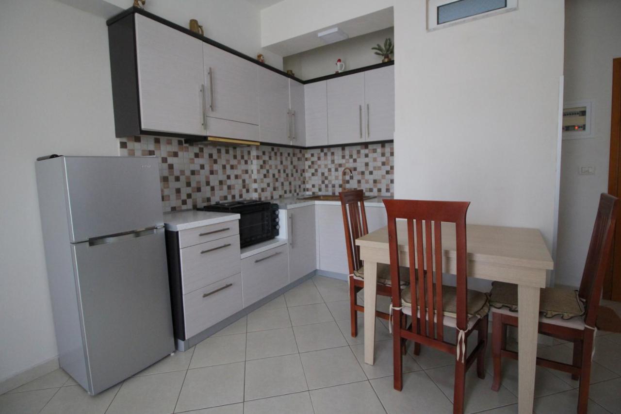 Doka Center Apartments Sarande Luaran gambar