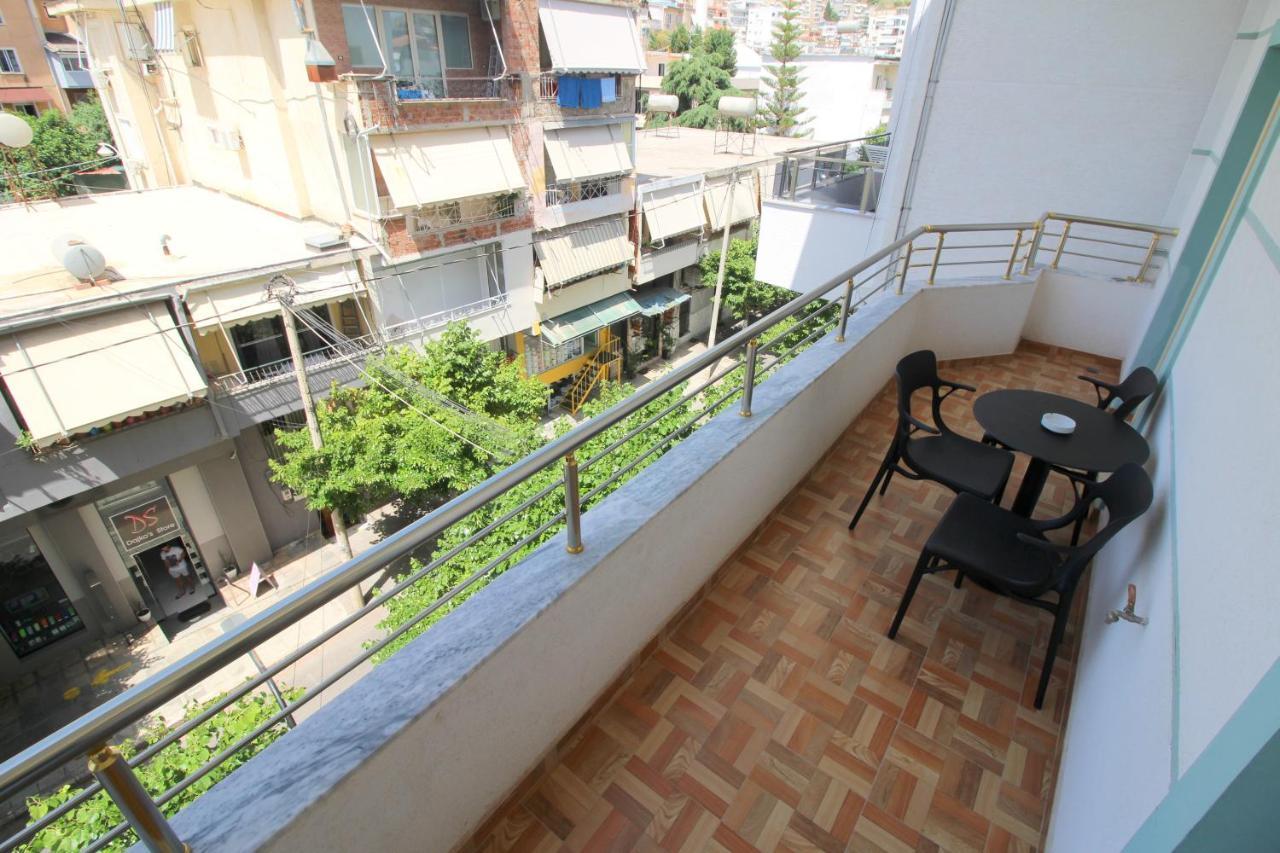 Doka Center Apartments Sarande Luaran gambar