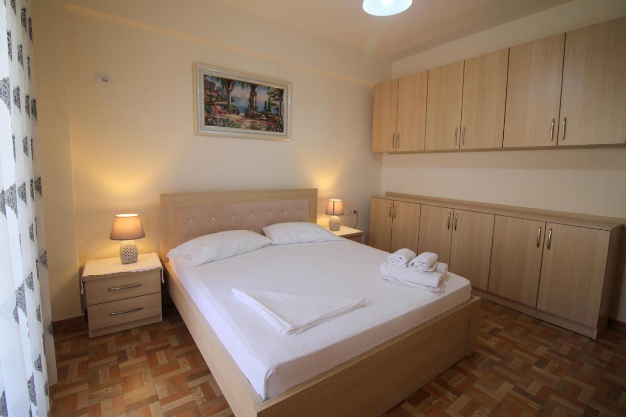 Doka Center Apartments Sarande Luaran gambar