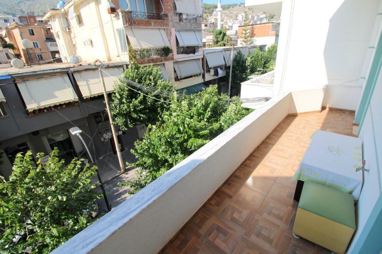 Doka Center Apartments Sarande Luaran gambar