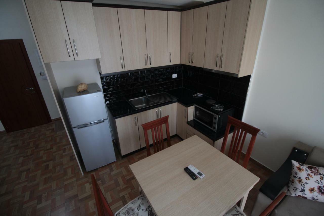 Doka Center Apartments Sarande Luaran gambar