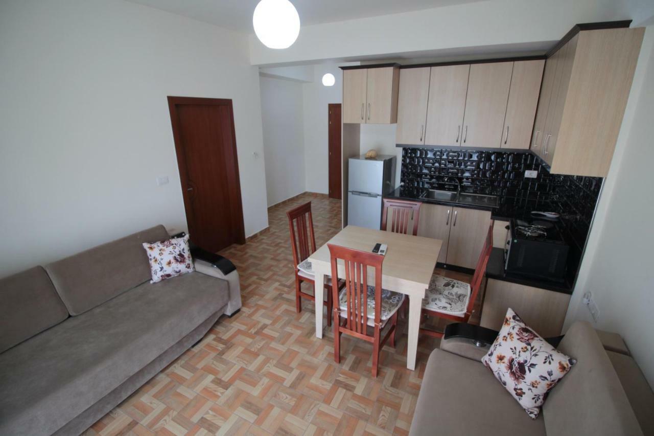 Doka Center Apartments Sarande Luaran gambar